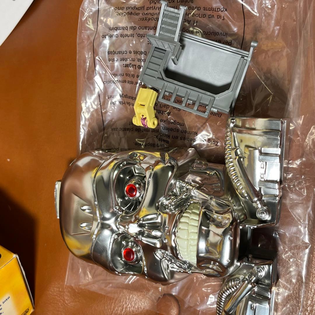 Galoob社 ターミネーター2 トランスフォーミング アクションセット