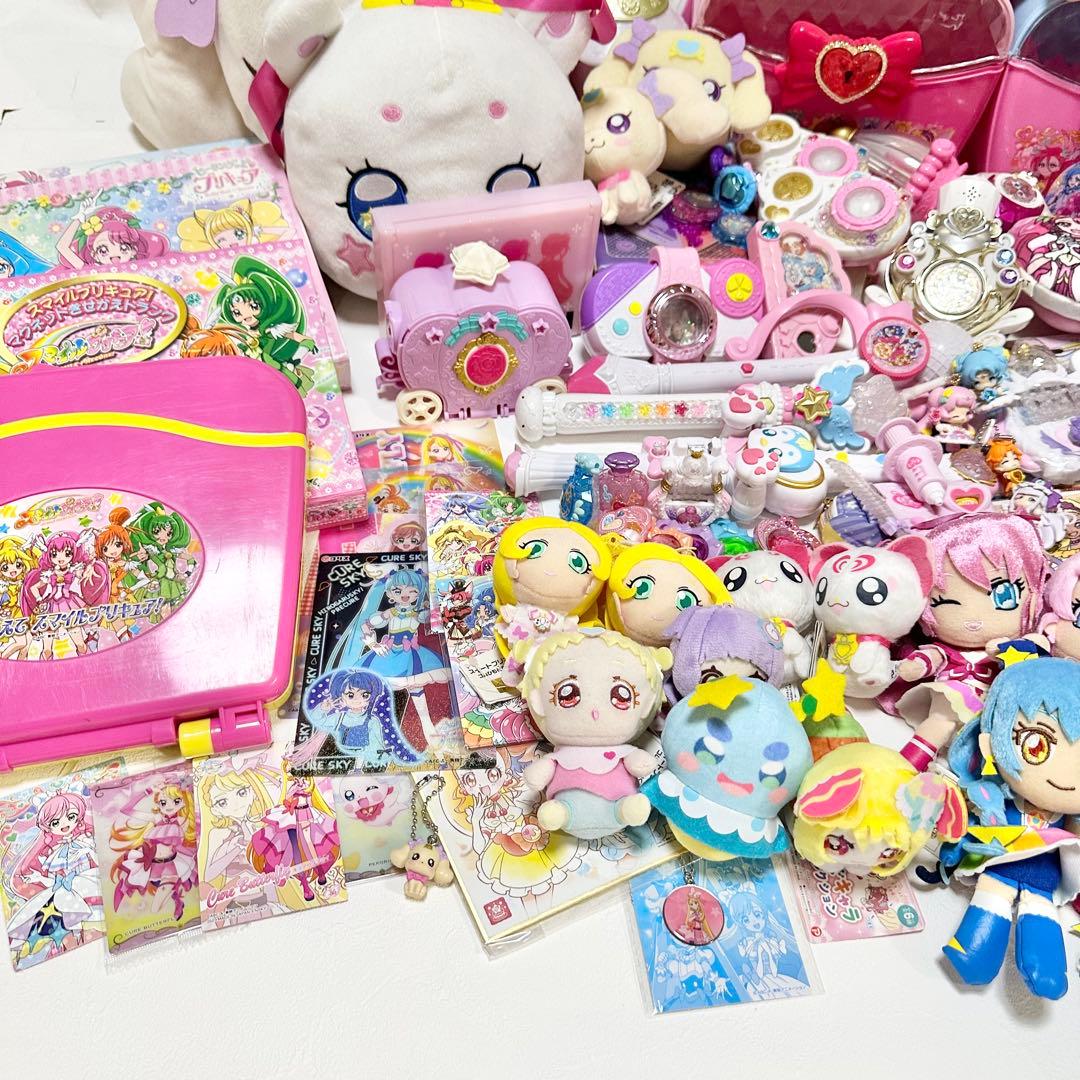 大量 プリキュアなど キャラクターグッズ ぬいぐるみ おもちゃ まとめ売り