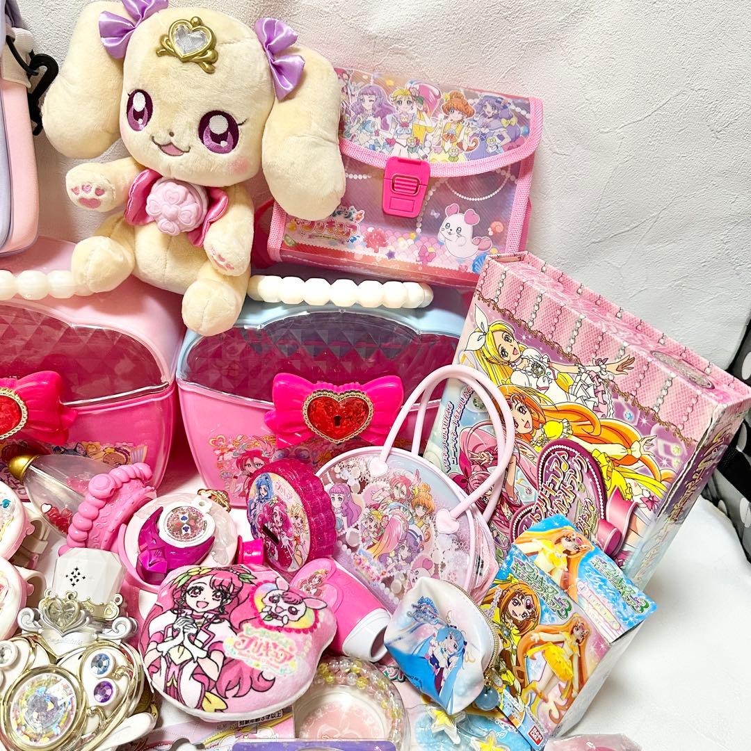 大量 プリキュアなど キャラクターグッズ ぬいぐるみ おもちゃ まとめ売り