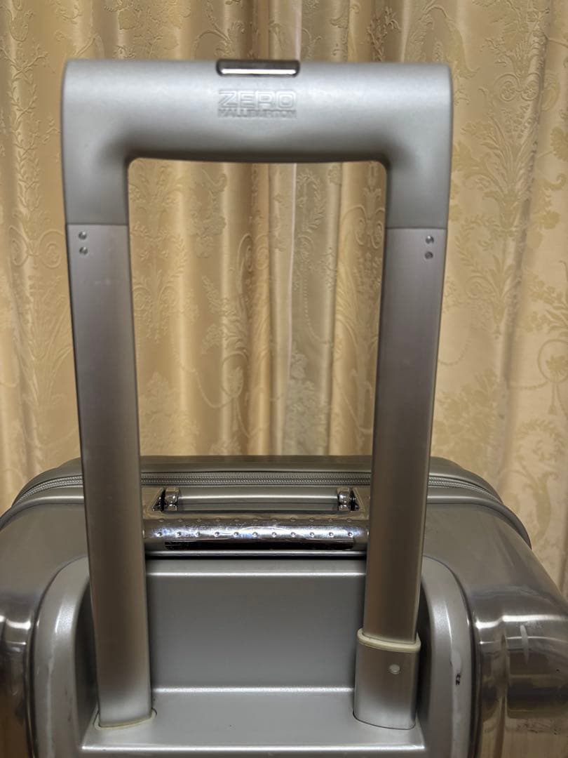 ゼロハリバートン ZERO HALLIBURTON キャリーケース