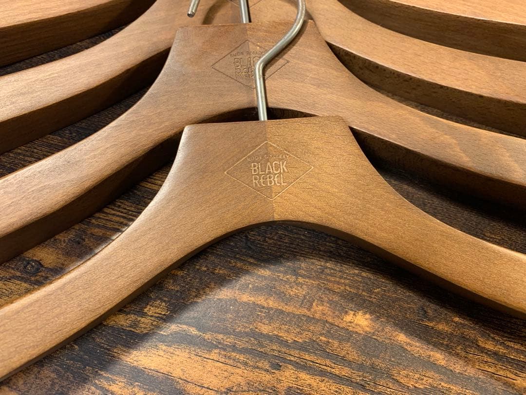RUDE GALLERY BLACK REBEL ウッドハンガー17本セット