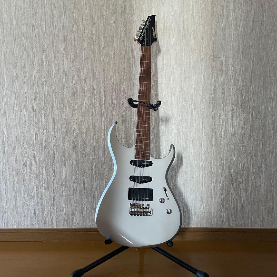 FERNANDES エレキギター シルバー　　FGZ-1C