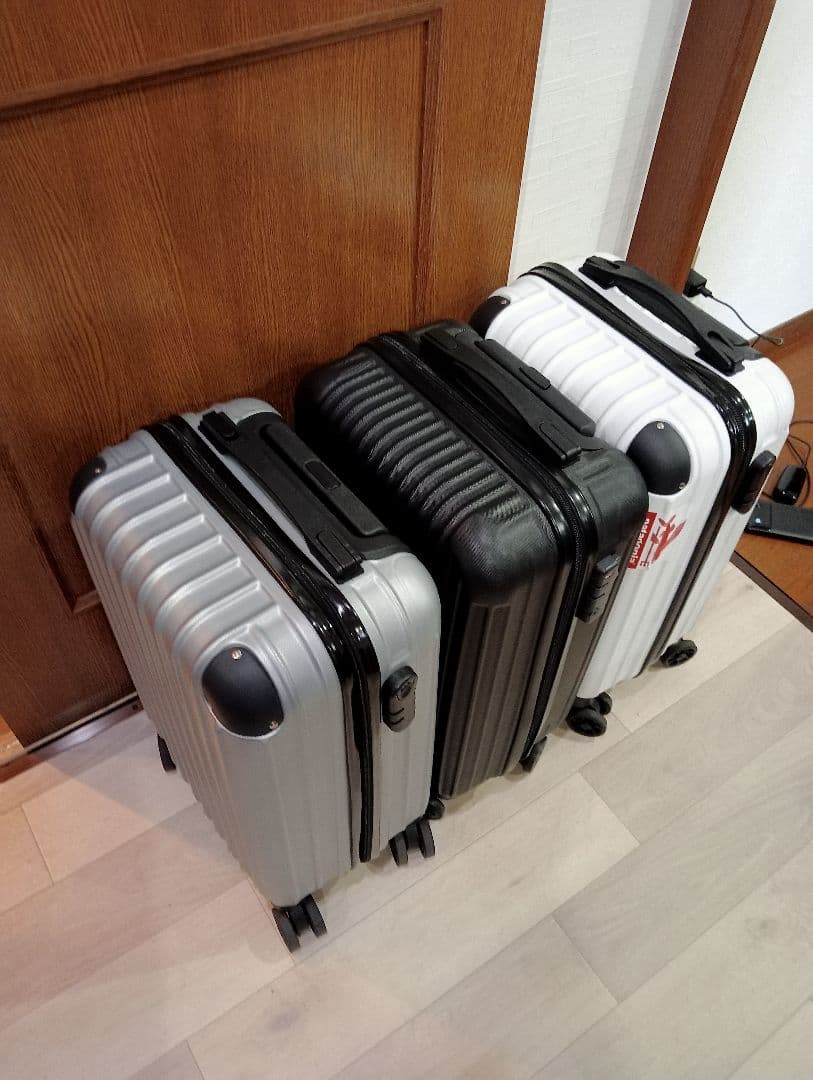 機内持込み可能キャリーケース 3点セット
