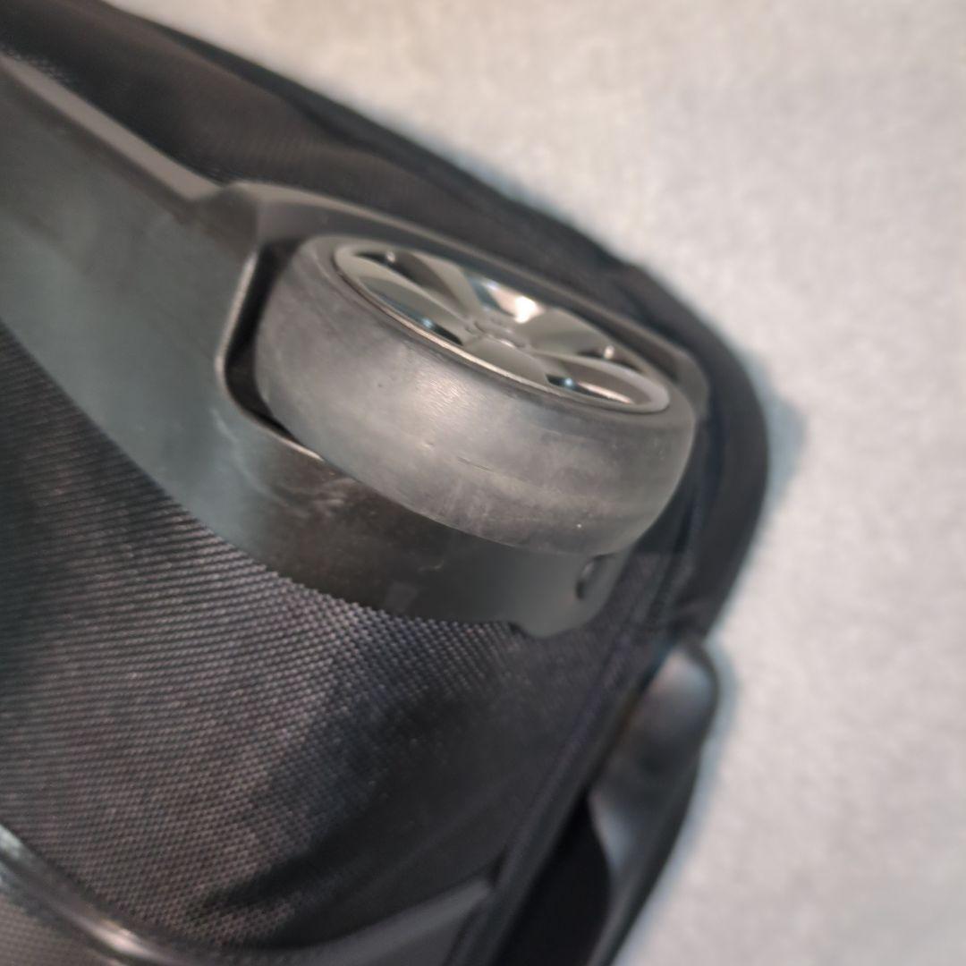 美品　Samsonite　ブラック キャリーケース 伸縮ハンドル付き