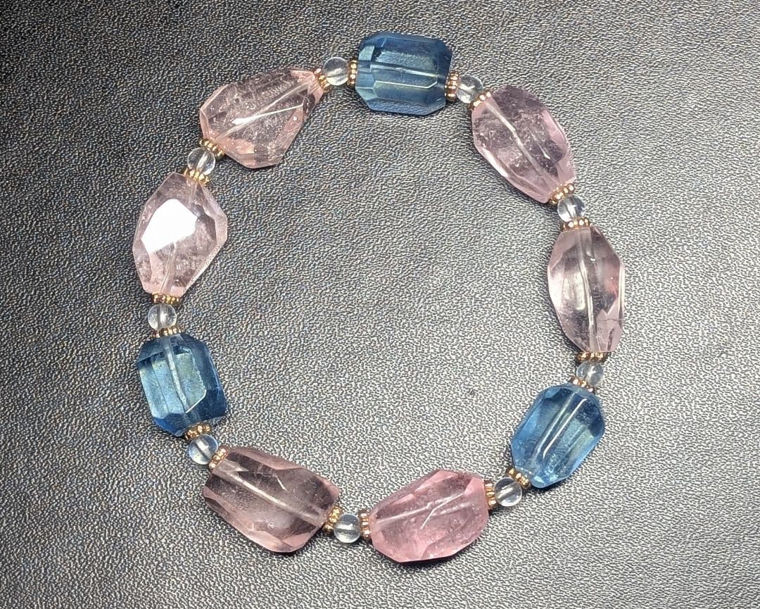 高品質虹入り優美モルガナイトデザブレ