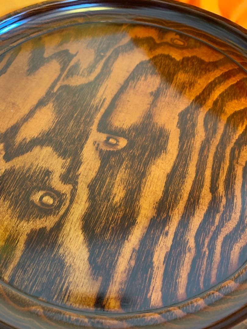 漆塗りの菓子器　専用箱付き