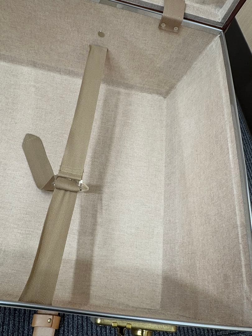 Globe Trotterサファリ キャリーケース トランク 2輪　正規品保証