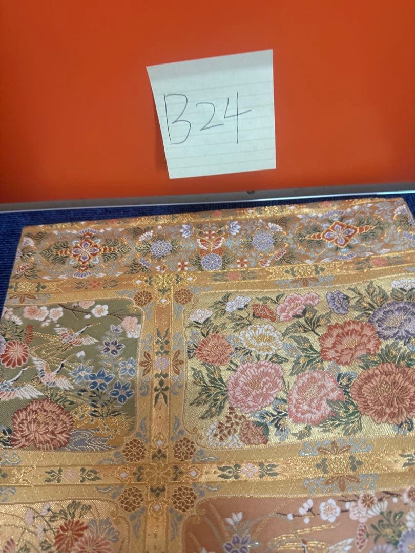 2679袋帯 古代彫金紋 西陣織 金糸　高級上質上品　約440cm 未使用