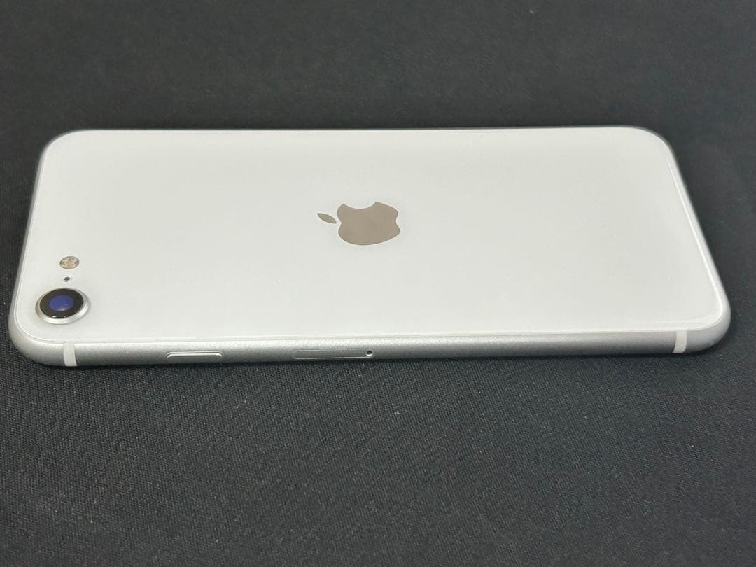 m*i様 訳あり格安スタート!SIMフリーApple iPhoneSE2 64G