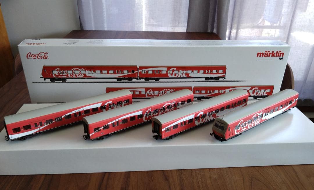 メルクリンHOデジタル　BR111電気機関車とコカ・コーラS-バーン列車セット