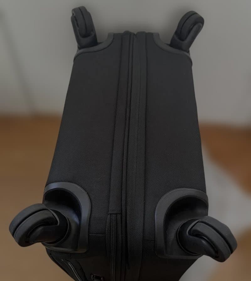 【未使用】TUMI ALPHA 3 4ウィール・ラップトップ・ブリーフケース