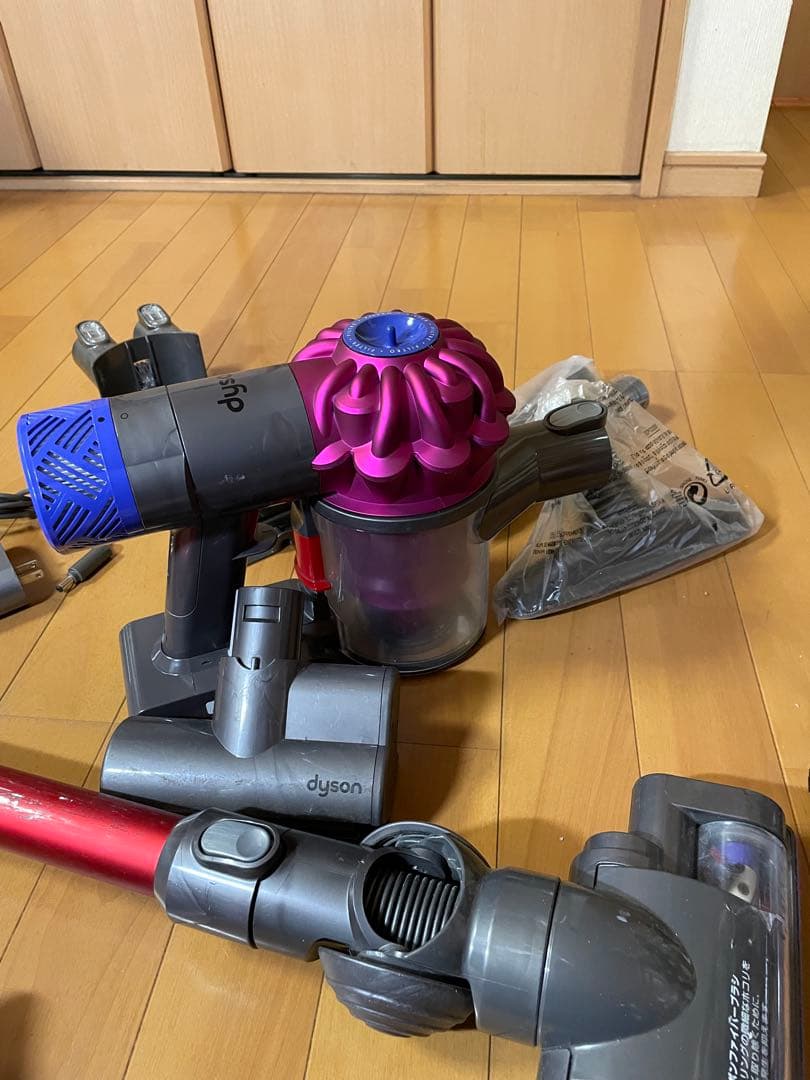 dyson ダイソンV6コードレスクリーナー5
