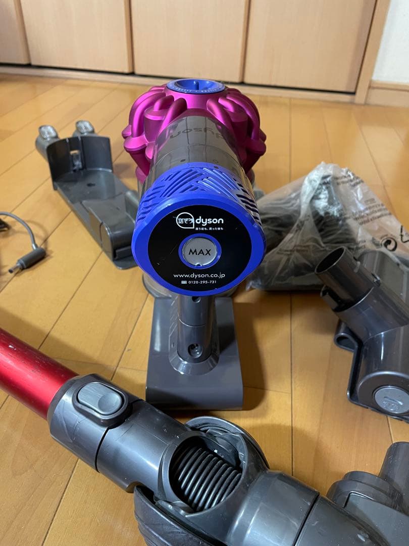 dyson ダイソンV6コードレスクリーナー5