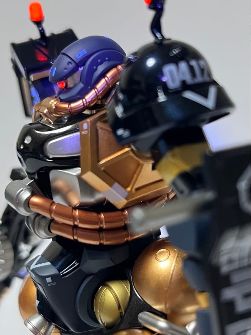 ガンプラ HG 1/144 軍警ザク 塗装完成品