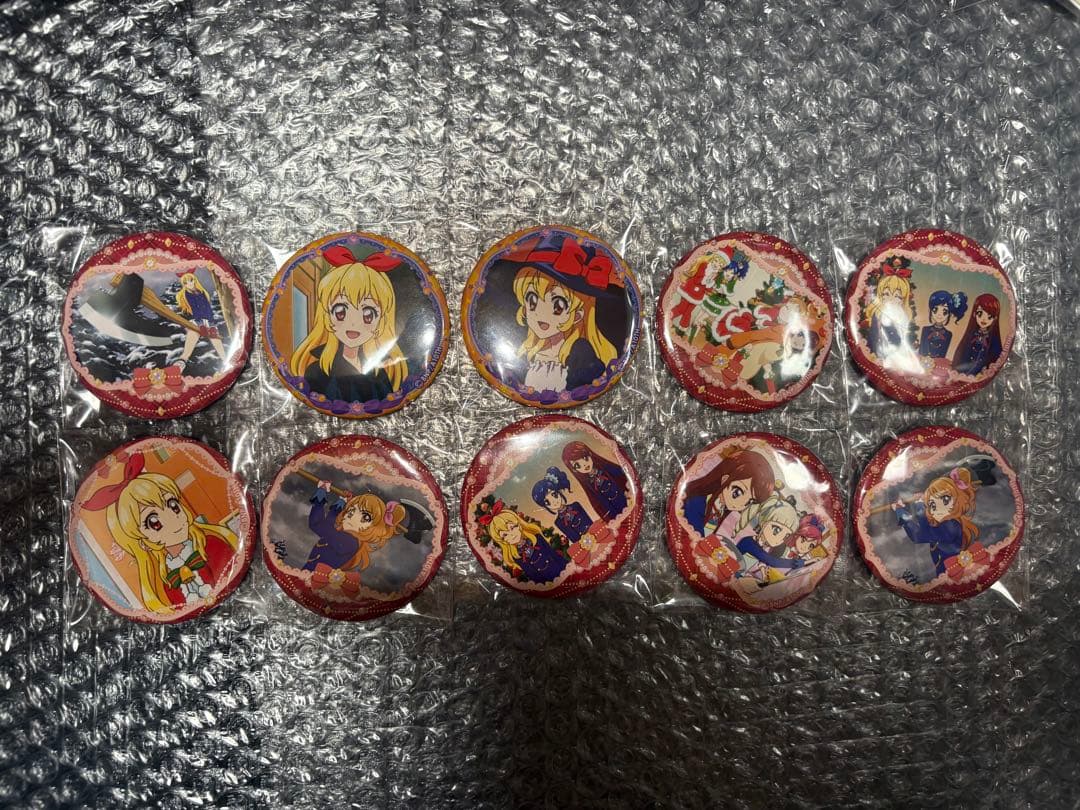 アイカツ イオン限定 缶バッジ 星宮いちご チェスクッキー チョサブレ