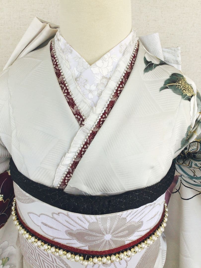 椿に松竹梅の上品な古典振袖フルセット