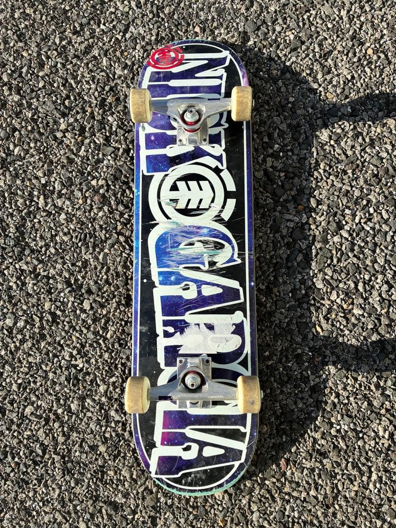 【値下げ中❗️】スケボー エレメントデッキ・ベンチャートラック 中古