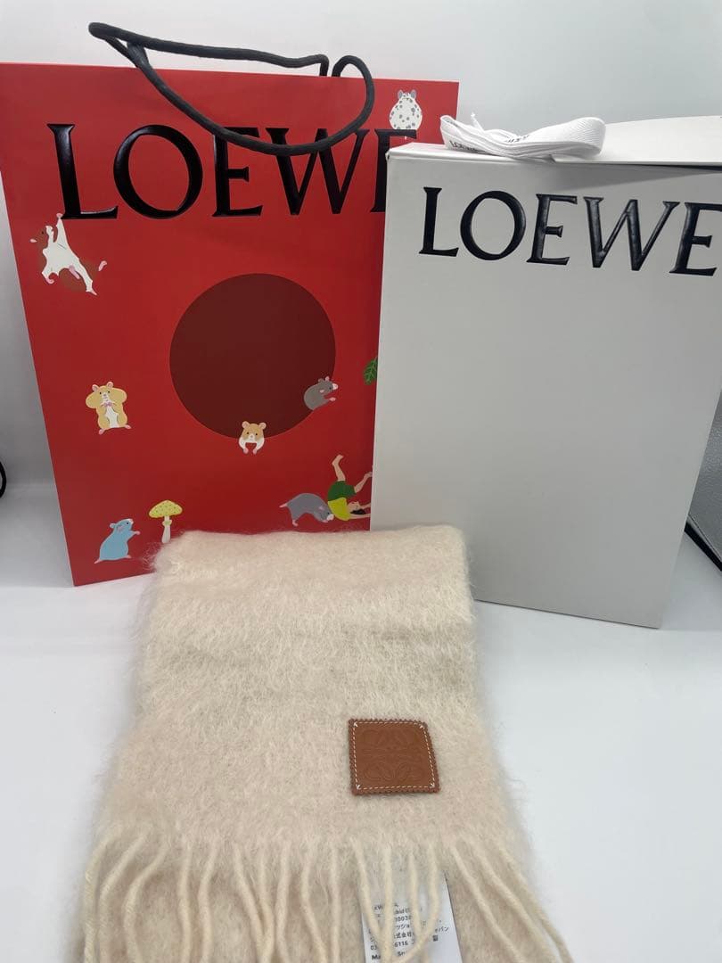 LOEWE アイボリー モヘアマフラー（ショッパー付き）