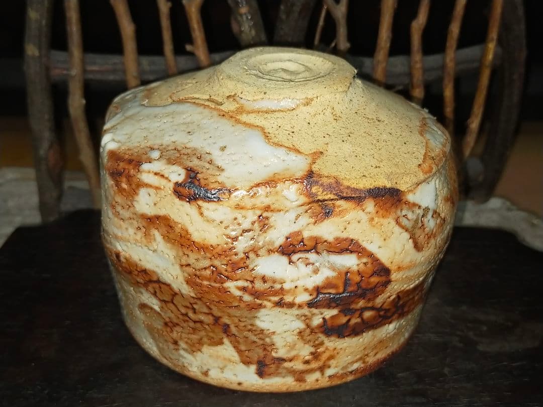 ♥美濃焼　特上　志野　茶碗　在銘　桐箱付き　骨董品　古玩