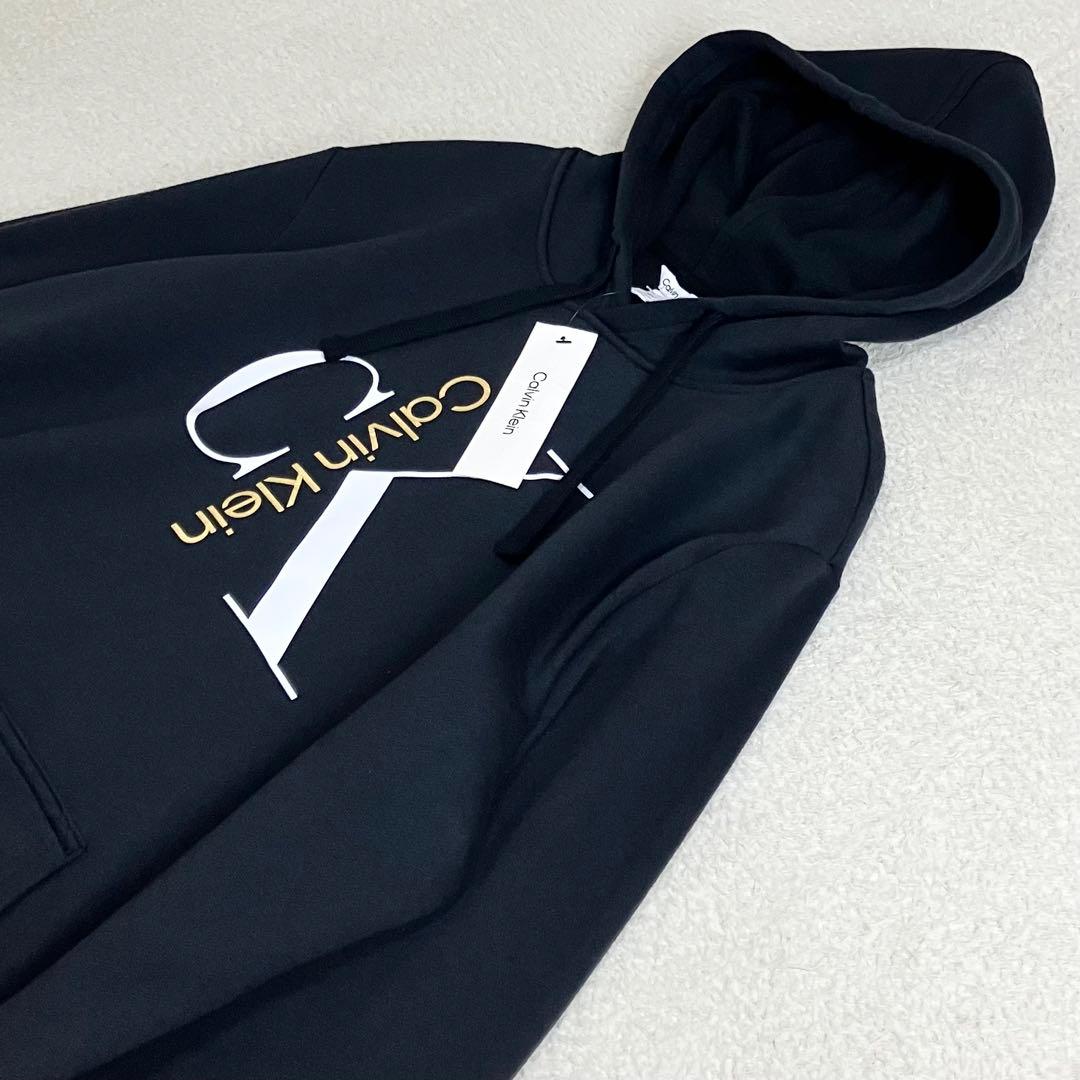 【新品タグ付】カルバンクライン　パーカー　フロントロゴ　裏起毛　L ブラック