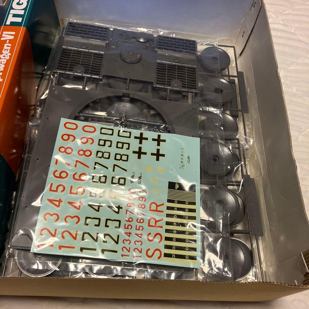 1/15 Panzerkampfwagen VI Tiger I 送料無料