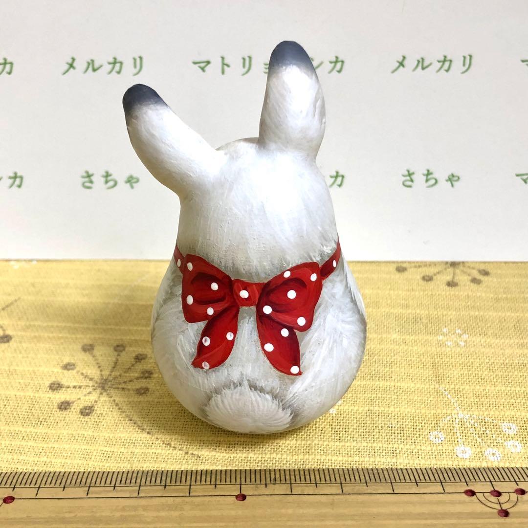 ロシア　マトリョーシカ　おきあがりこぼし　うさぎ　スヴェトラーナ・ニコラエヴァ