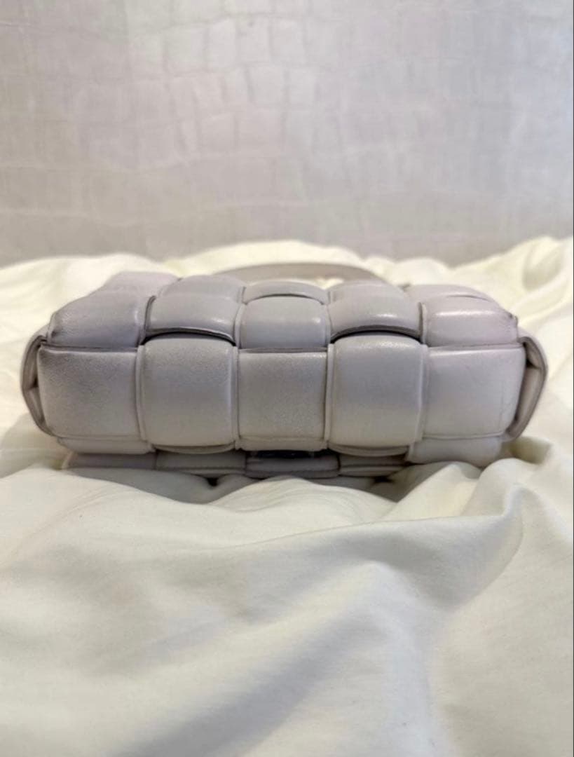 BOTTEGA VENETA ボッテガヴェネタ パデットカセット