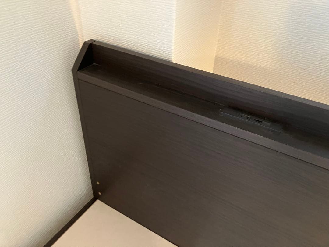 NITORI ベッドフレームシングル・ダークブラウン色 収納2口＋コンセント付き