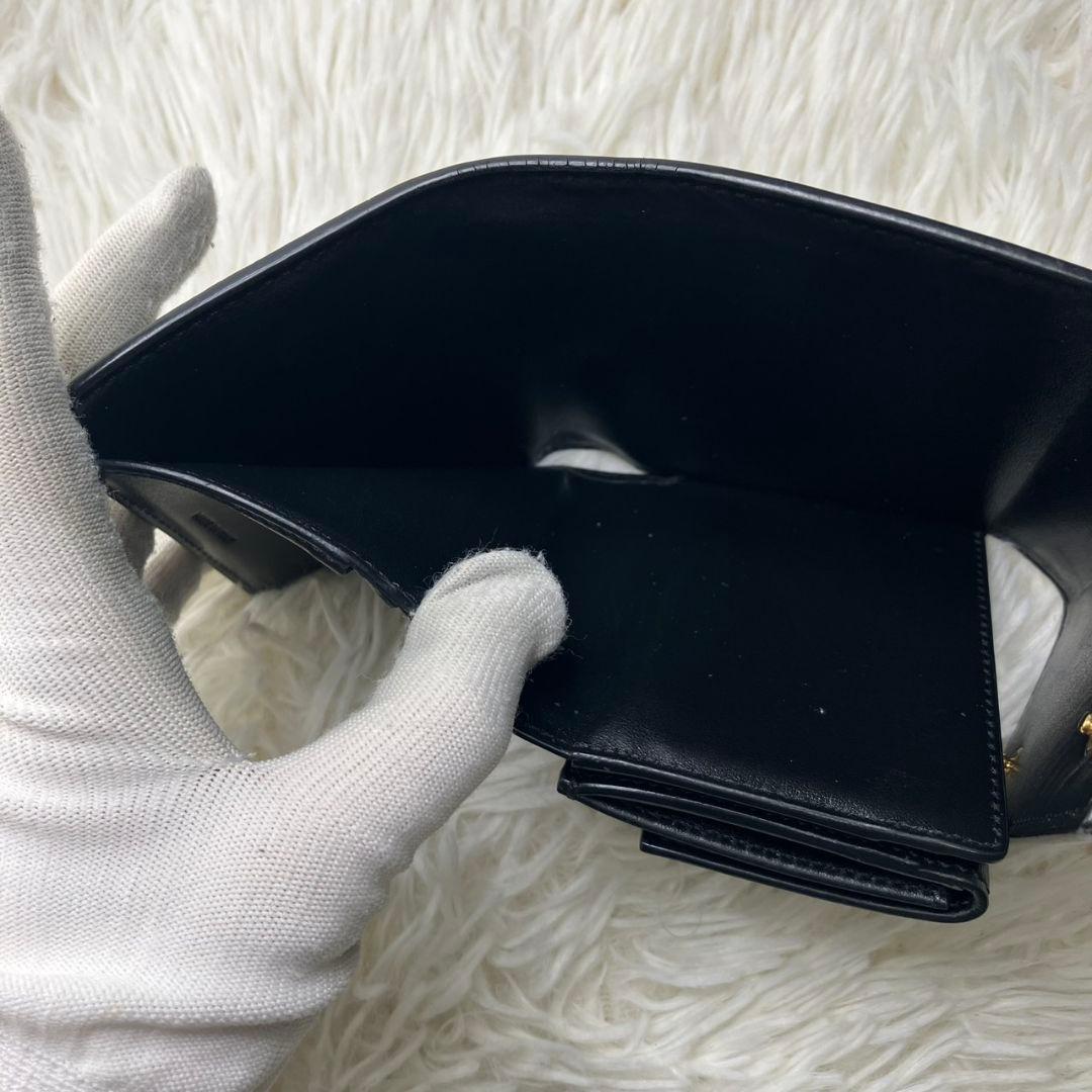 極美品✨️正規品✨セリーヌ スモールトリフォールドウォレット トリオンフ ロゴ
