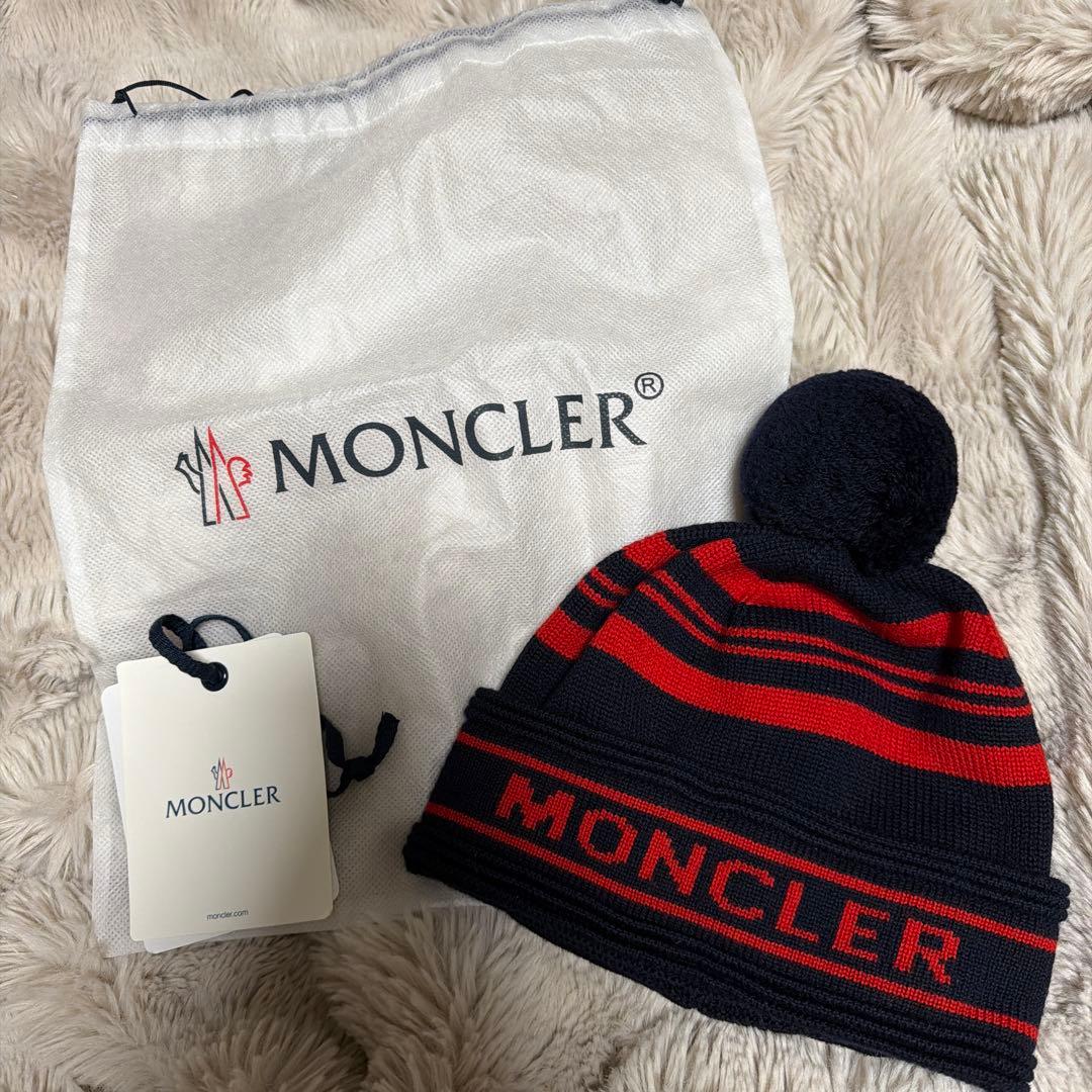 MONCLER☺︎︎︎︎ニット帽