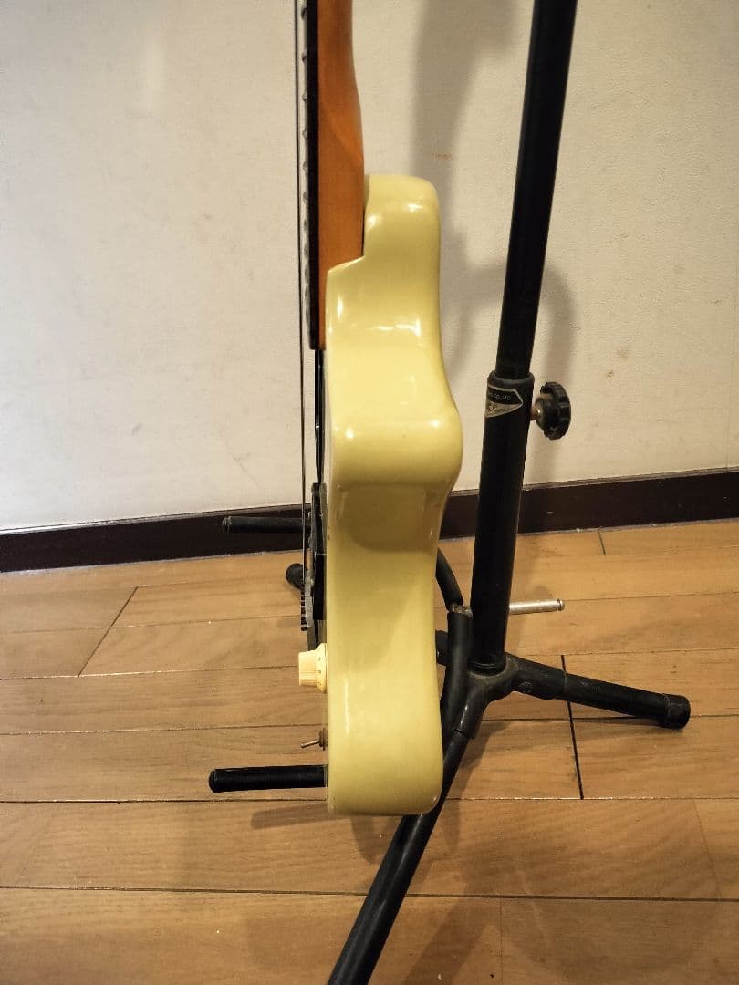 Fernandes ZO-3 ゾーさん (ジャンク品)