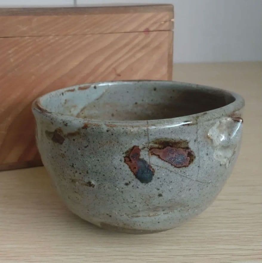 【うぶ品】江戸時代　古唐津　皮鯨　絵唐津　沓形　片口茶碗　ぐい呑　嘴