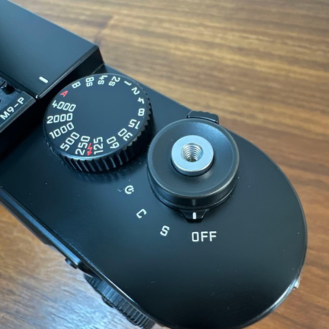 ライカ M9-P ブラックペイント バッテリー2個付きCCD対策済　777ゾロ目