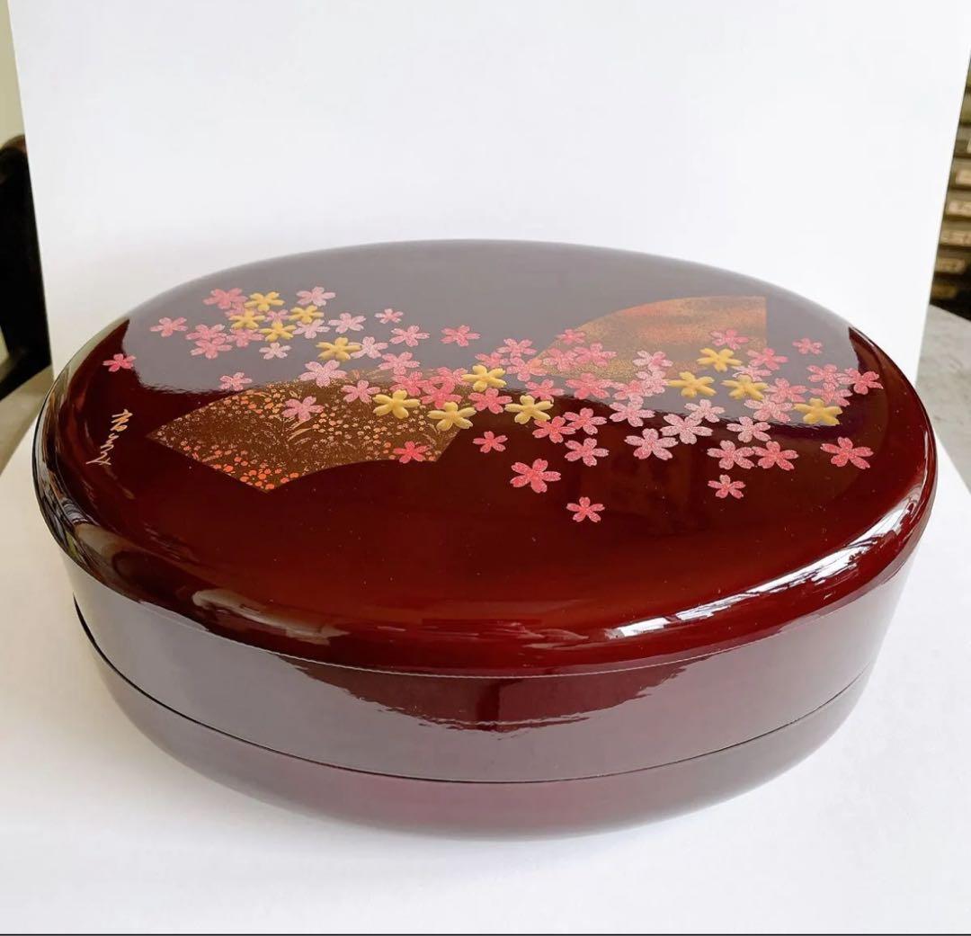 花柄装飾の重箱