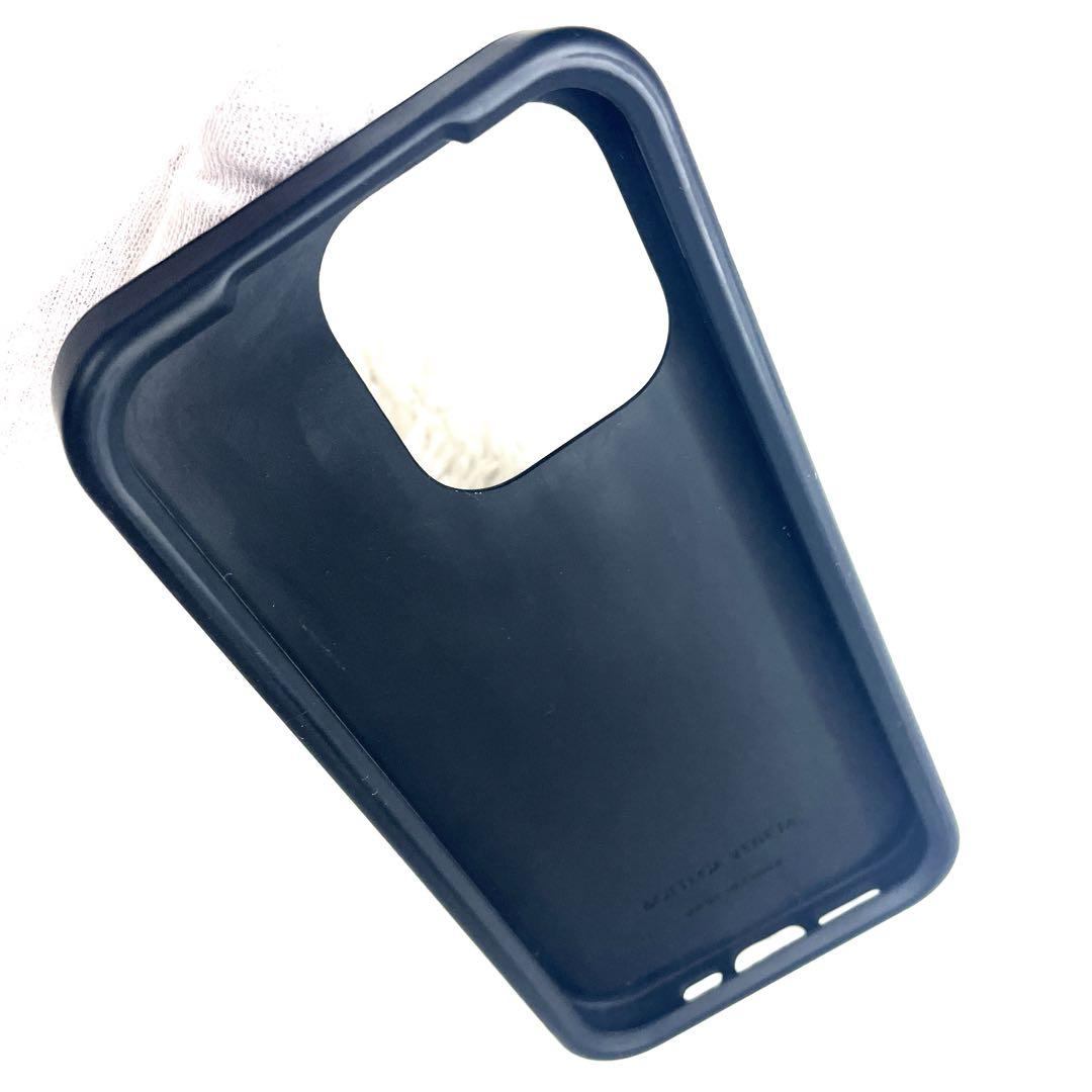 BOTTEGA VENETA イントレチャート iPhone14Pro ケース