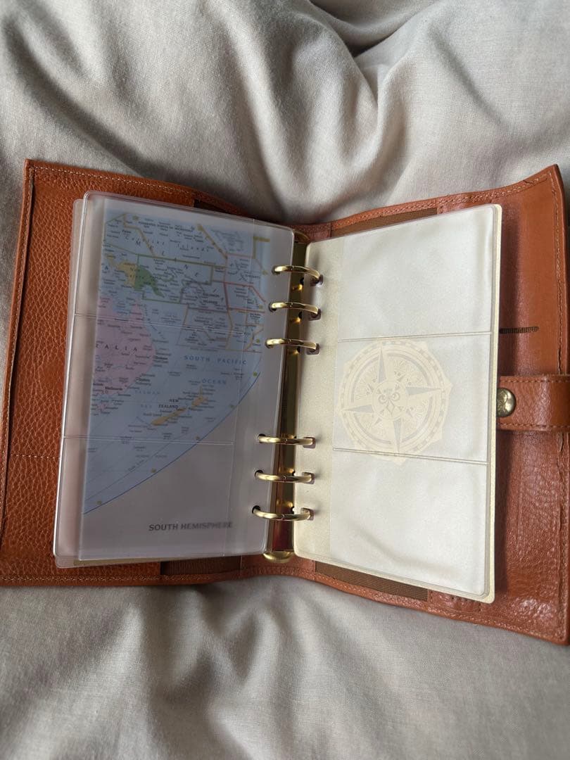 イルビゾンテ　スケジュール帳カバー　キャメル