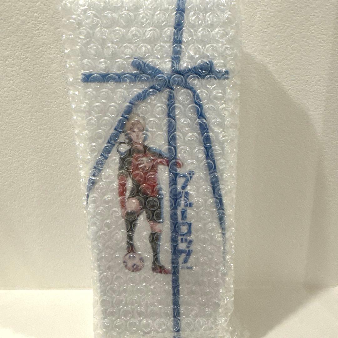 ブルーロック　伊勢丹コラボ　青い薔薇　ミヒャエルカイザー