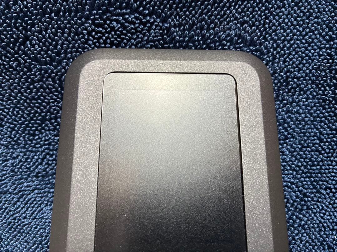 富士ソフト+F FS050W 4G/5GディアルSIM対応 モバイルルーター