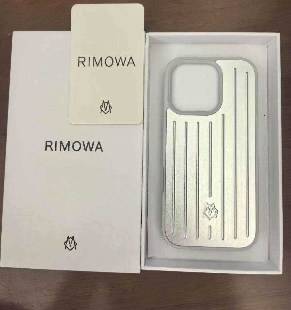 未使用 シルバー RIMOWA リモワ iPhone16pro ケース