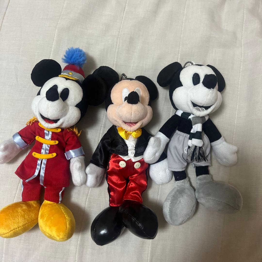 【あ ページ】ディズニー ミッキーマウス ぬいぐるみバッジ 3点セット