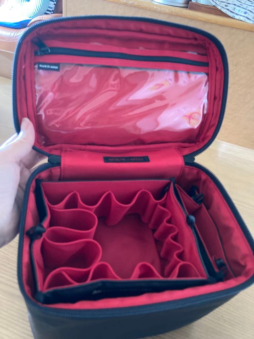 ARTISAN&ARTIST メイク道具収納バッグ