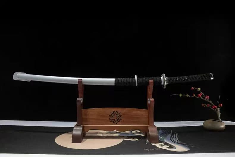 【天筰軍刀】古兵器 武具 刀装具 日本刀　模造刀 居合刀 武士道 鑑賞用 美術刀