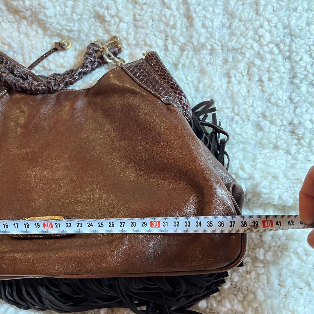 ジミーチュウ フリンジショルダーバック ブラウン