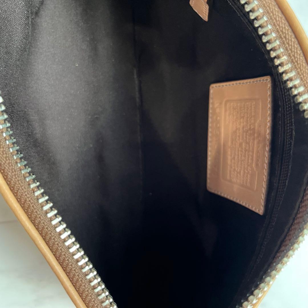 良品✨coach アクセサリーポーチ　ワンショルダーバッグ　シグネチャー 袋付き