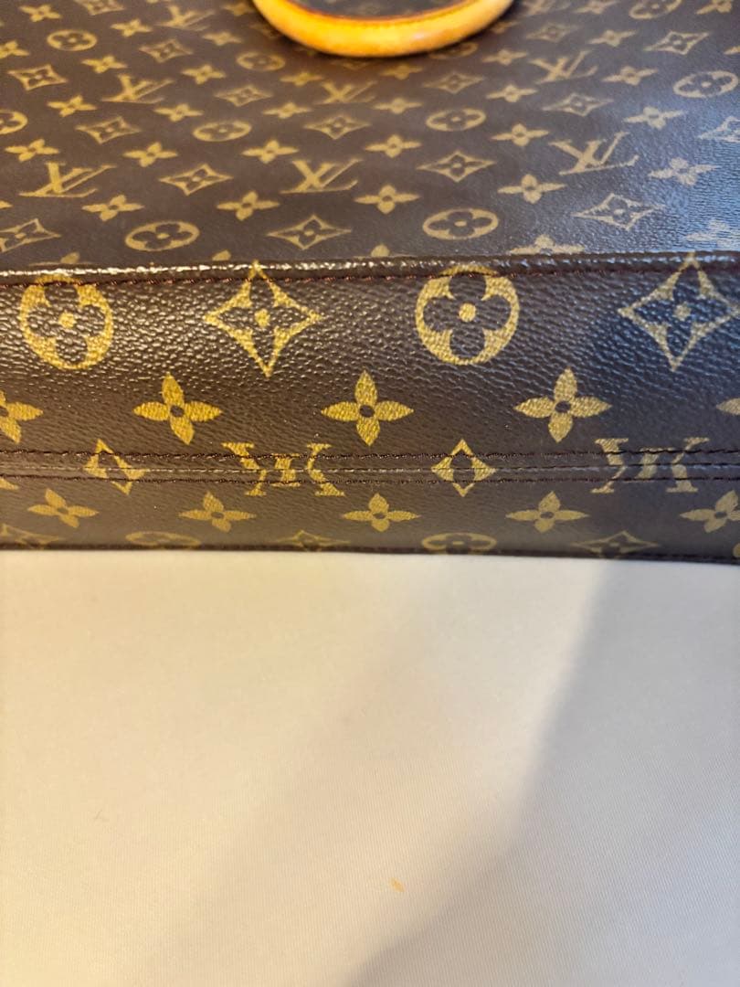 LOUIS VUITTON サックプラ　ルイヴィトン　ハンドバッグ