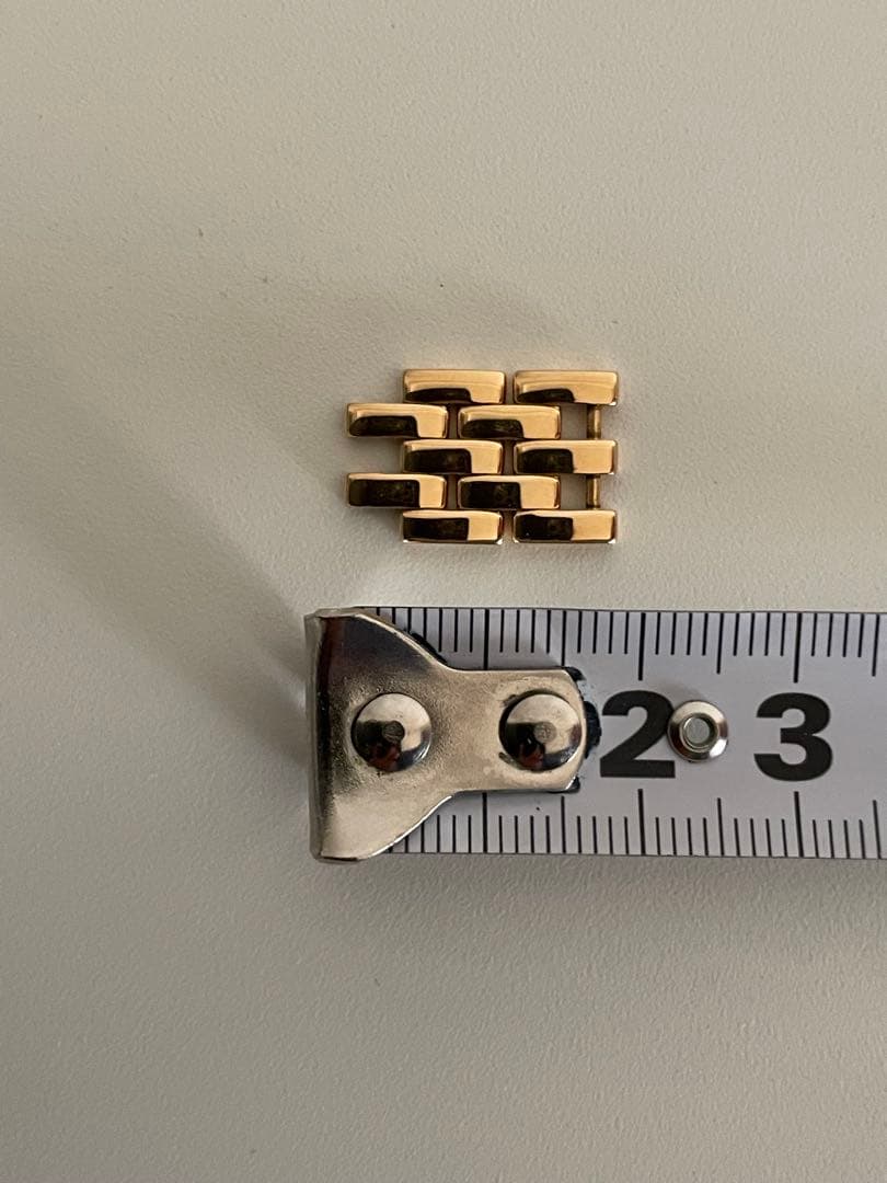 新品カルティエ パンテールSM YGイエローゴールドコマ