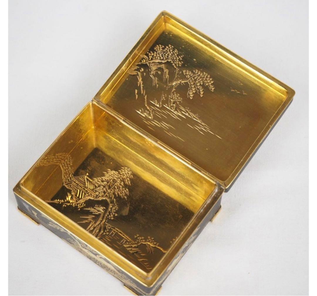 送料無料　明治期名工　藤井美豊作　金象嵌山水富士山図小箱 内金鍍金　木箱付