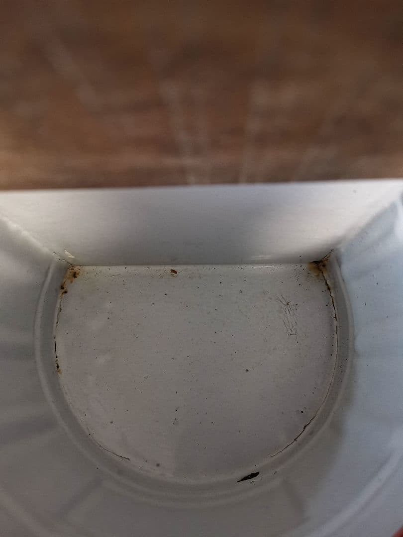 アンティーク SｅL缶 ホーロー蓋木製 壁掛け用塩入れ