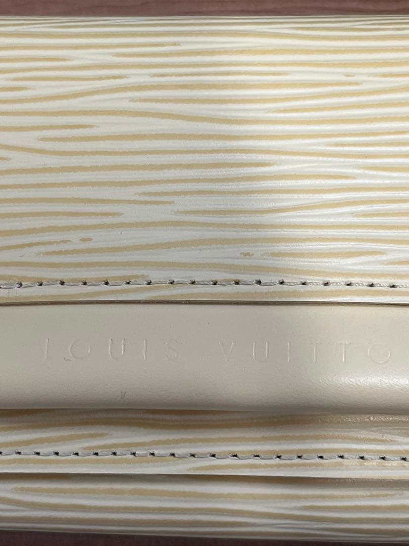 Louis Vuitton レザー 三つ折り財布