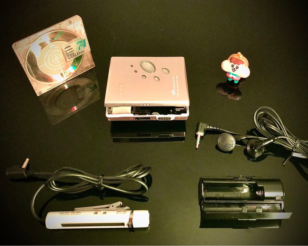 MD プレイヤーSony MZ-E520 世界最小最薄「整備済み、￼完動美品」